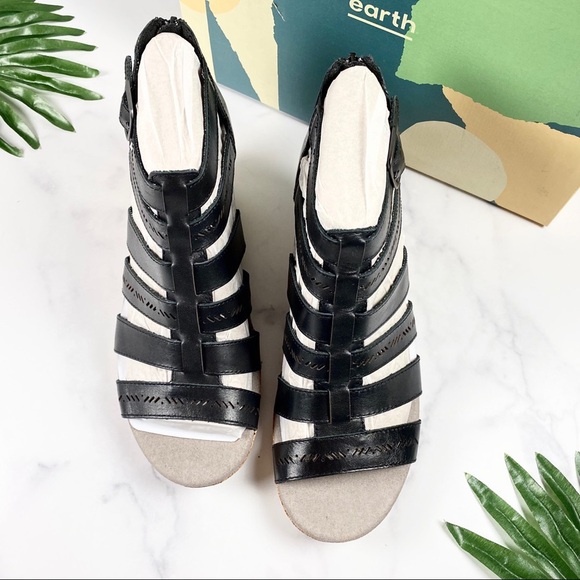 NIB Earth Woodland Sunny Caged Wedge Sandal 9M - Picture 2 of 9